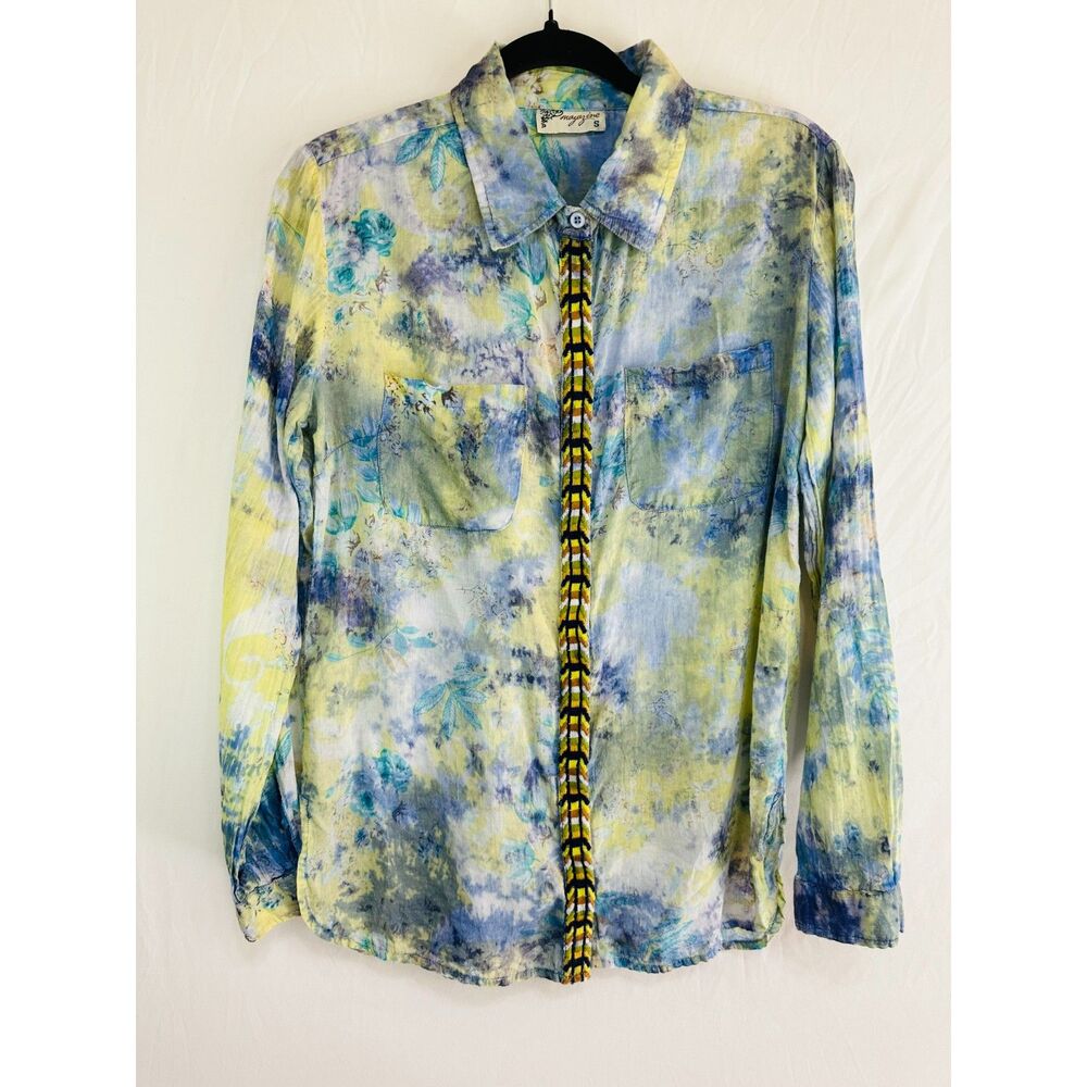 Magazine Womens Lightweight Watercolor Design Blouse with Embroidery Detail Sz S